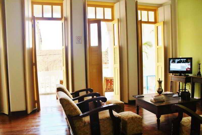 Colonial Casa de hóspedes 3*